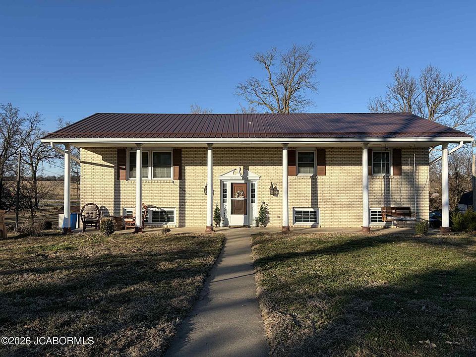 1st image of 62440 Vaughan Dr