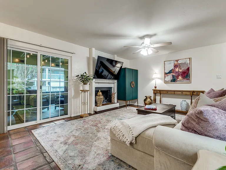 5142 Amesbury Dr #116 — Photo 4