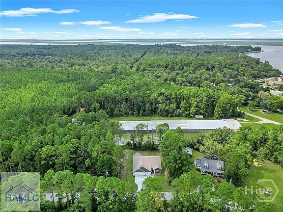 2nd image of 101 Plantation Rd