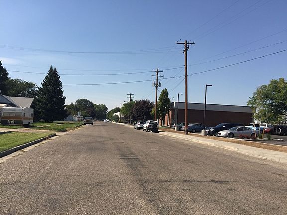 4th image of 516 4th St S