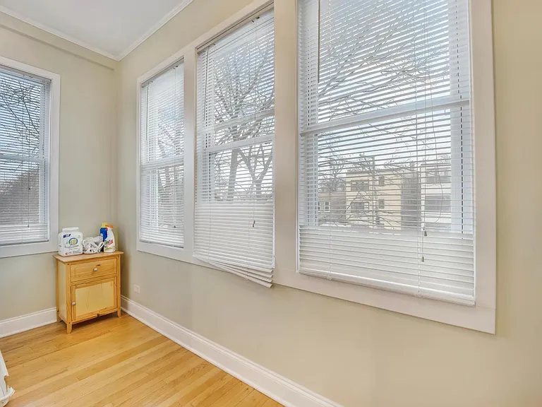 1250 W Rosedale Ave #2W — Photo 11