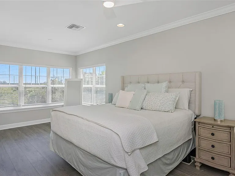 4063 Rocky Shores Dr — Photo 21