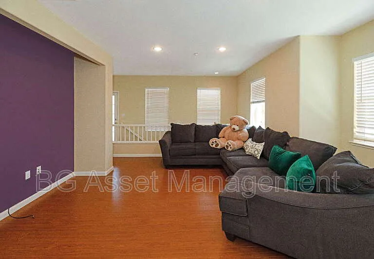 1653 Northshore Dr — Photo 5
