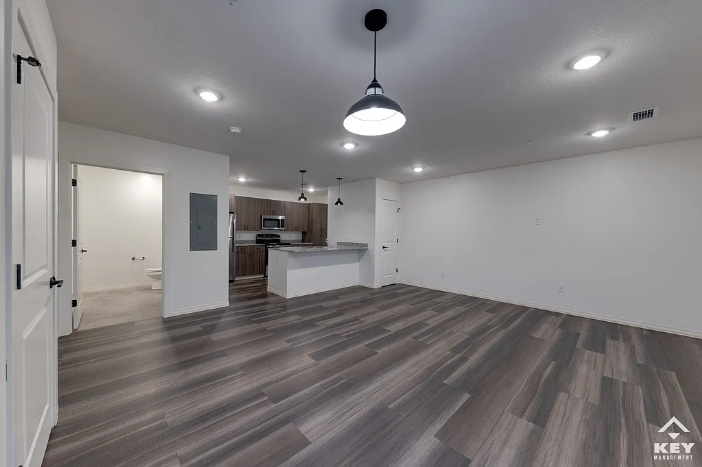 WIN Residences — Photo 3