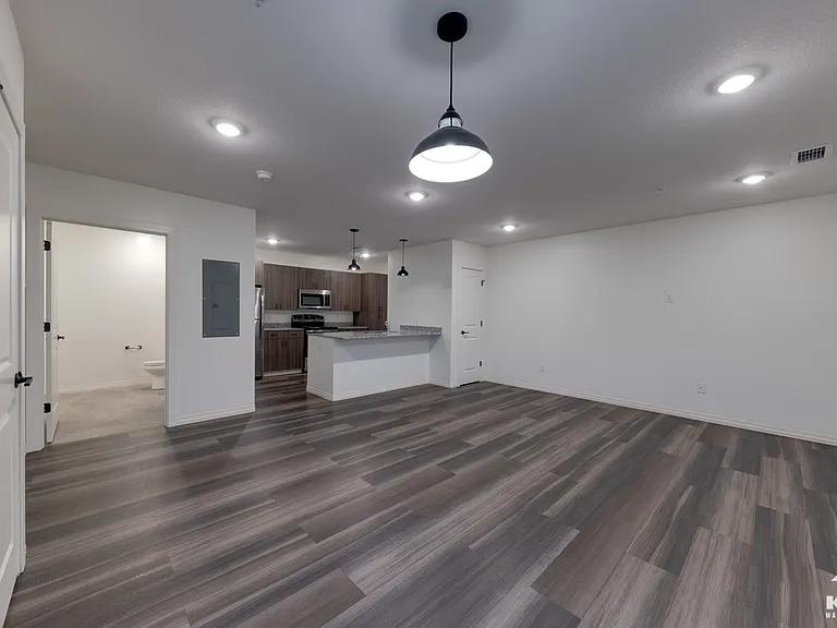 WIN Residences — Photo 4