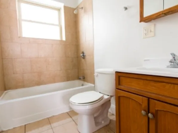 7241-49 S Phillips Ave Chicago, IL 60649, 7241-49 S Phillips Ave Unit 7247-1W, Chicago, IL 60649