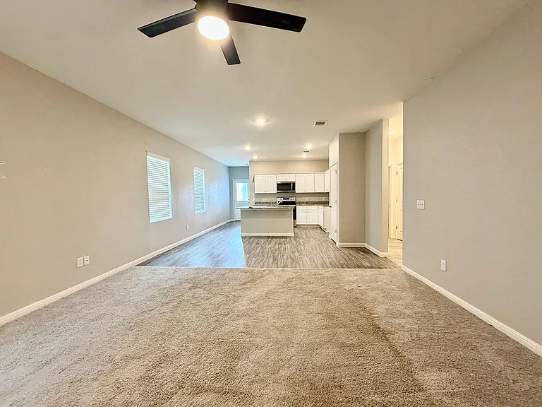 19505 Cloudy Bay Dr — Photo 7