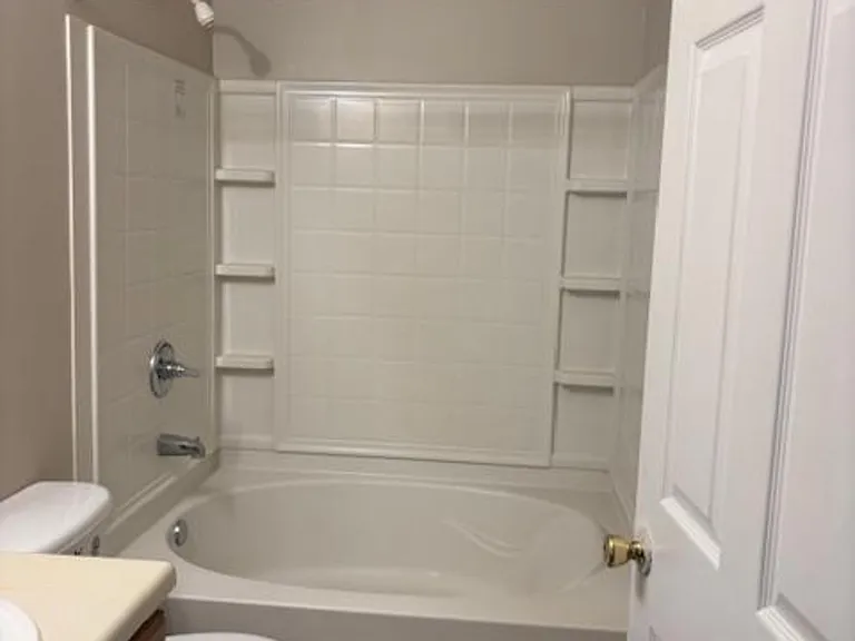 3804 Waldrop Ln — Photo 9