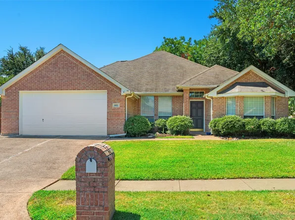 6012 Blue Mesa Dr, Arlington, TX 76017