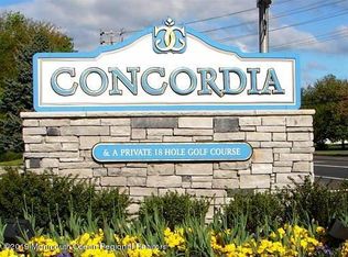 6A Andrew Jackson Ct, Monroe Township, NJ 08831