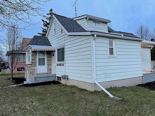 500 Bradley St photo 1