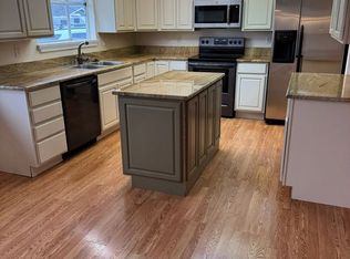 2942 Wingate St, Eugene, OR 97408