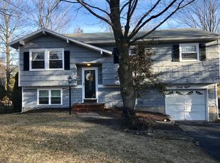 48 Outlook St, Butler, NJ 07405