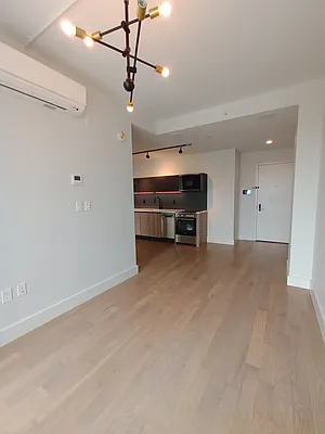 Rented by City Vista Inc | media 60