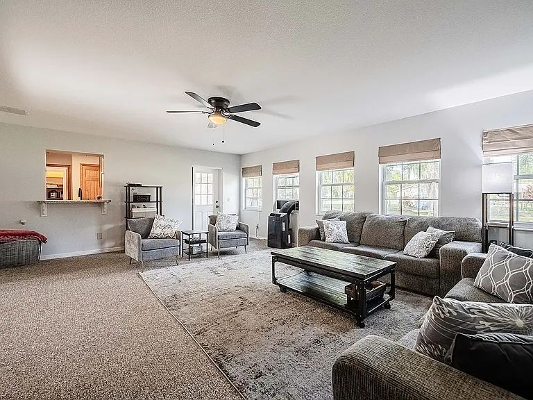 5905 Whispering Pines Rd — Photo 15