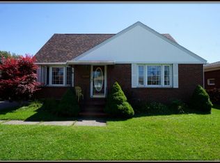 53 Shannon Dr, Lackawanna, NY 14218