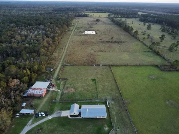 25202 Highway 105, Sour Lake, TX 77659