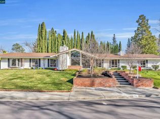 652 Thornhill Rd, Danville, CA 94526