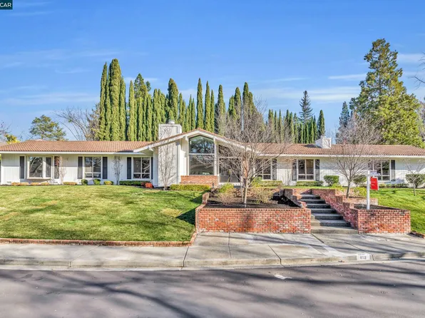 652 Thornhill Rd, Danville, CA 94526