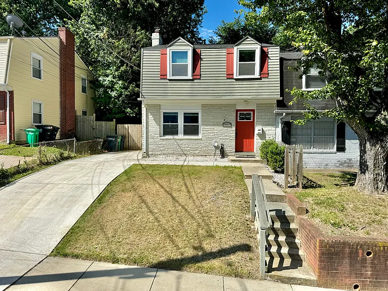 7617 Allendale Dr — Photo 2