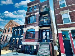 1421 W Augusta Blvd APT 1F, Chicago, IL 60642