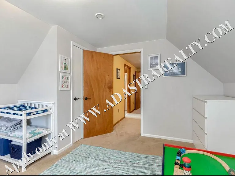 2715 Holmes St — Photo 22