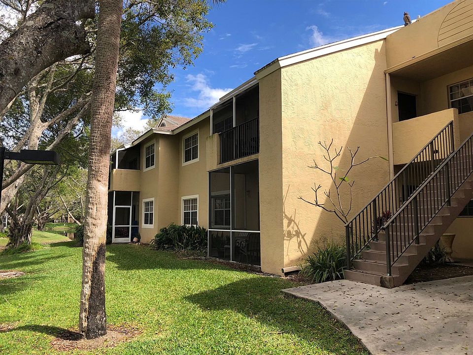 1st image of 661 Cypress Lake Blvd #G