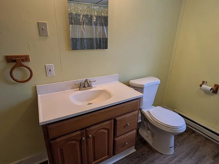 51 S Maple St #7 — Photo 5