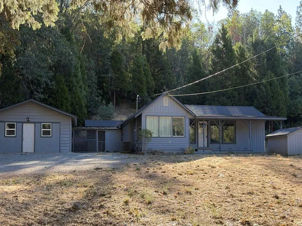 5100 N River Rd, Gold Hill, OR 97525