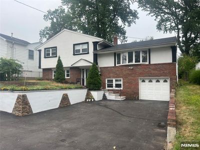 466 New Bridge Rd, Bergenfield, NJ, 07621
