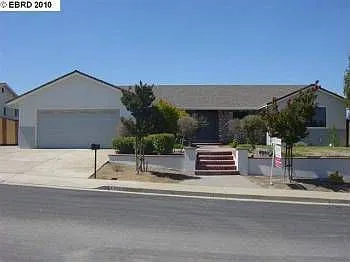 4302 Foothill Way photo 1