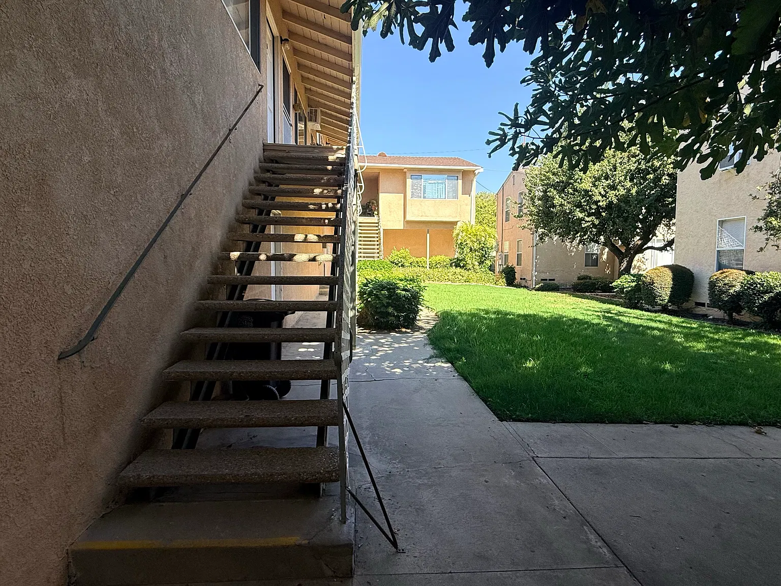1 bed, $1,895 — Photo 2