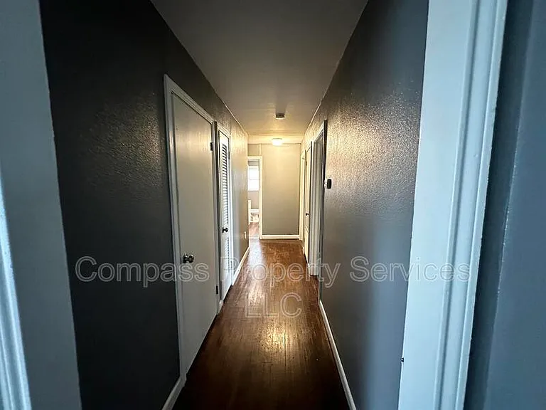 2213 N 41st St #N — Photo 8