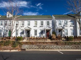 324 Park Square Pl, Matthews, NC 28105