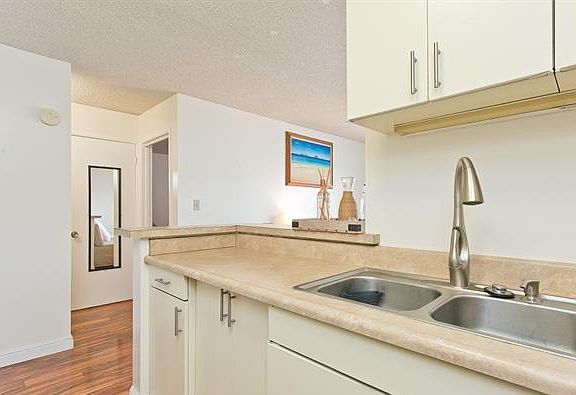 5th image of 725 Piikoi St APT 604