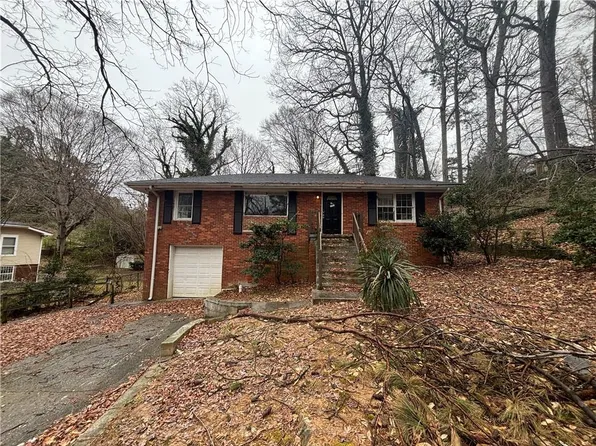 1900 Calloway Dr NW, Atlanta, GA 30314