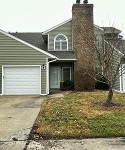 234 W Green Meadows Rd, Columbia, MO, 65203