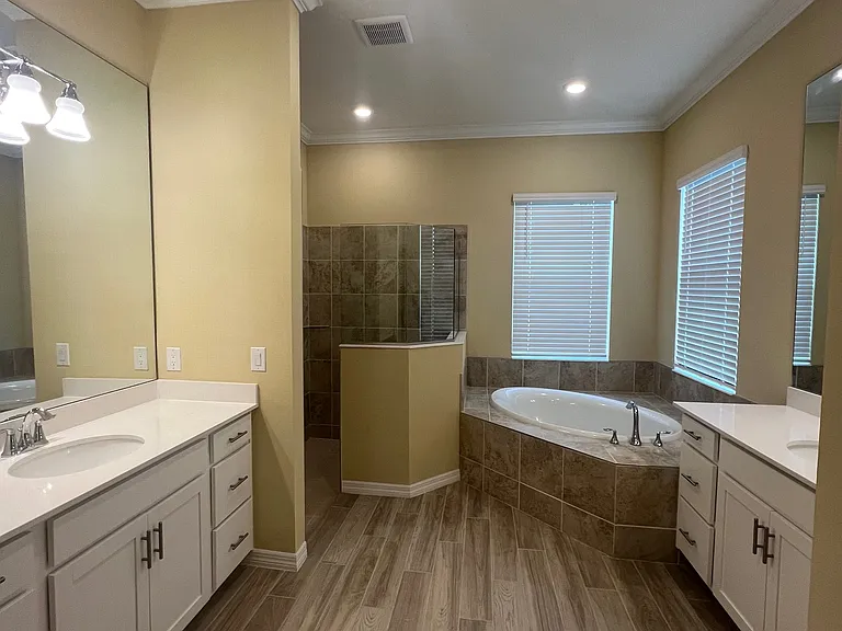 6047 Diamonte Pl — Photo 17