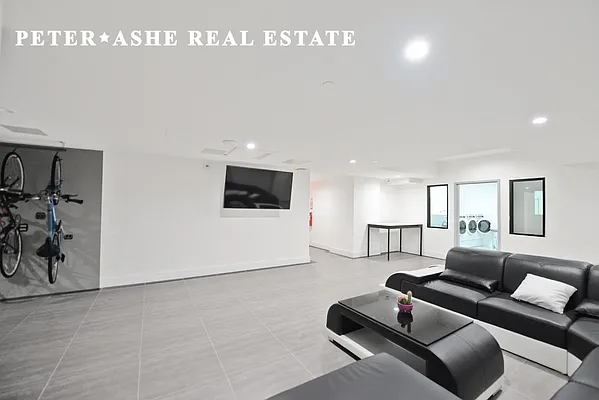 Rented by Peter Ashe | media 11