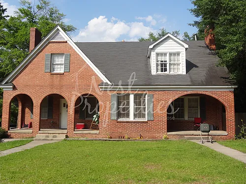 302 Harden St Photo 1