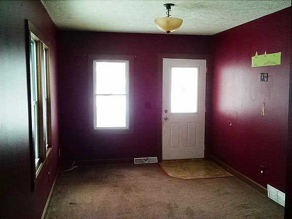 2nd image of 1101 Lincoln Ave