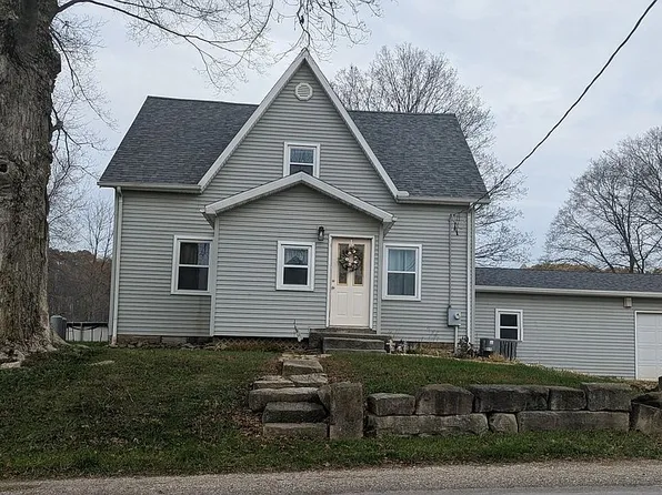 5214 Doral Rd SW, Carrollton, OH 44615