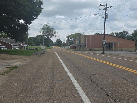 4th image of 11 Newbern Hwy