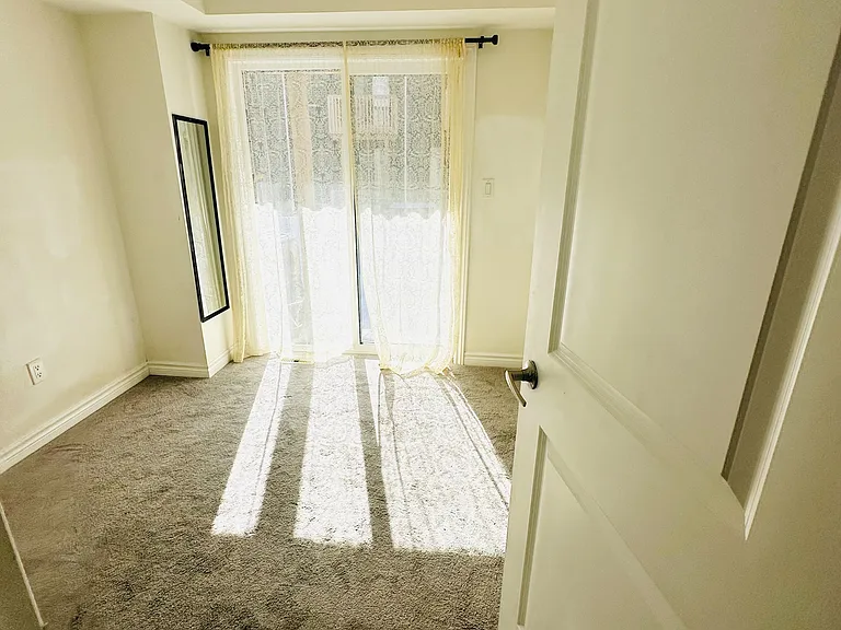 783 Kootenay Path — Photo 34