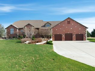 1640 S Lloyd Stearman Dr, Benton, KS 67017