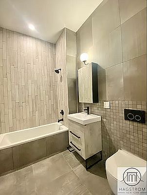 3rd image of 565 4th Ave #1R
