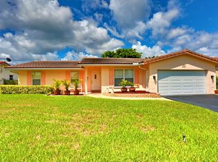 8538 Shadow Wood Blvd, Coral Springs, FL 33071