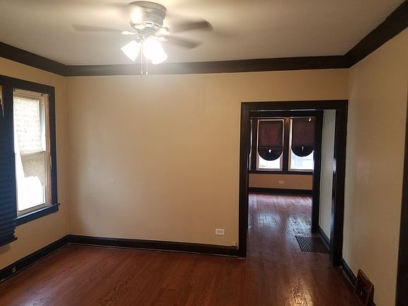 3rd image of 10855 S Eggleston Ave
