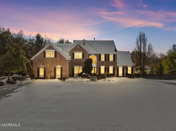 10 Turtle Hollow Drive, Manalapan, NJ 07726