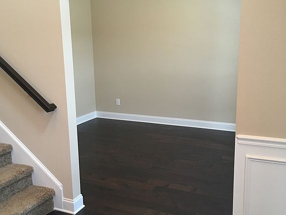 5th image of 3020 McKinley Dr